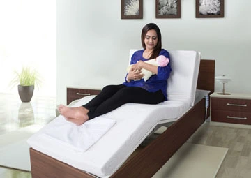sleeping on adjustable recliner bed India